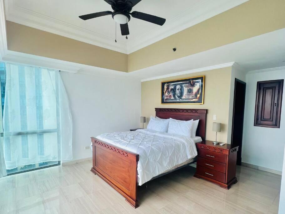 Beach Front Penthouse In Exclusive Tower Σάντο Ντομίγκο Εξωτερικό φωτογραφία
