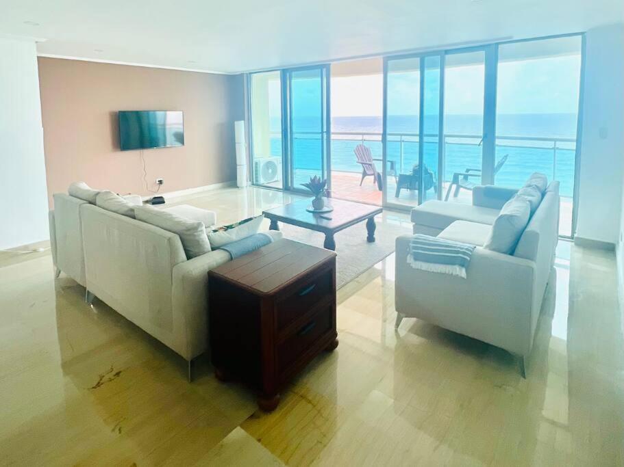 Beach Front Penthouse In Exclusive Tower Σάντο Ντομίγκο Εξωτερικό φωτογραφία